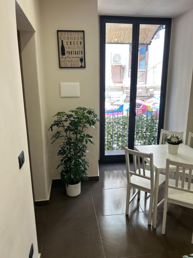 Sistra Bed & Breakfast Катания Екстериор снимка